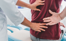 Đau lưng đính kèm biểu hiệu này, xin chia buồn đó là dấu hiệu UT đã gần giai đoạn cuối