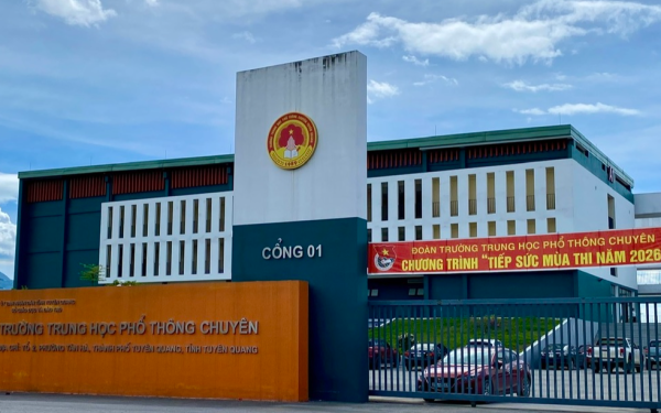 Bộ GD&ĐT lên tiếng về điểm thi môn Toán bất thường ở Tuyên Quang: Cần làm rõ 1 khâu