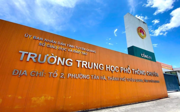 Vụ điểm Toán bất thường ở Tuyên Quang: Công an sẽ làm việc với từng giám thị, từng học sinh