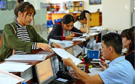 Từ 1/7, viên chức quản lý phải tự nguyện từ chức nếu vi phạm các trường hợp sau