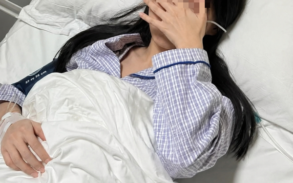 Tưởng ngồi nhiều nên béo bụng, cô gái 19 tuổi phát hoảng khi bác sĩ tìm thấy thứ trú ngụ bên trong