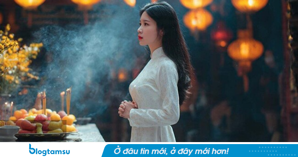 Khung giờ đẹp thắp hương ngày mai - mùng 1 tháng 6 năm Bính Ngọ