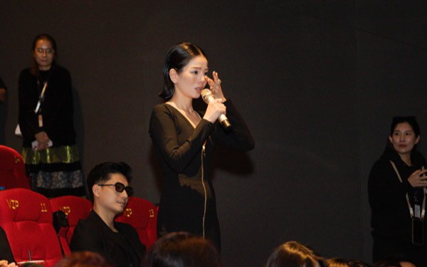 Chia buồn với Lệ Quyên