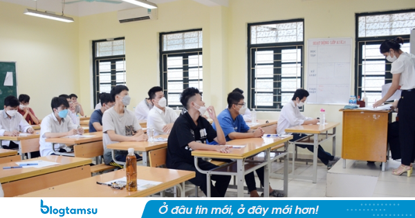 Điều tra được hiệu trưởng tuồn đề ra ngoài, Sở Giáo dục quyết định hủy kết quả thi của tất cả thí sinh