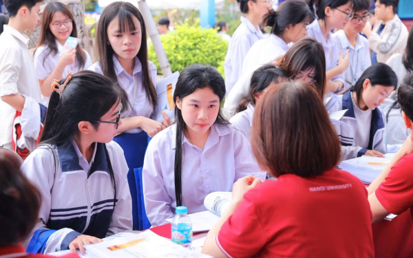 Bất ngờ lý do 147 thí sinh bị loại hồ sơ xét tuyển vào Trường Đại học Hà Nội