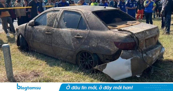 Phát hiện ô tô chìm dưới kênh cùng bộ hài cốt bên trong, nghi là người đàn ông mất tích từ năm 2023