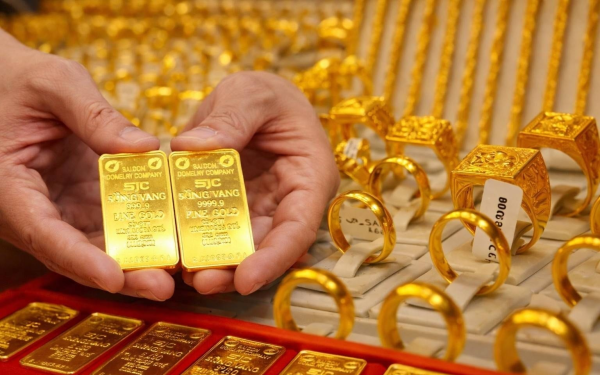 Giá vàng 26/7: Vàng miếng tăng dựng đứng, vàng nhẫn biến động trái chiều