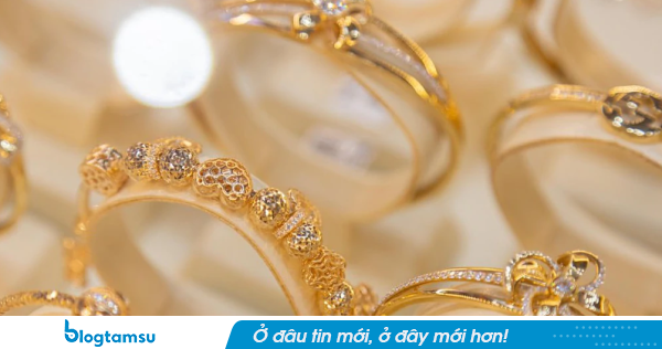 Giá vàng hôm nay 27/7: Chấm dứt đà giảm, hồi phục trở lại