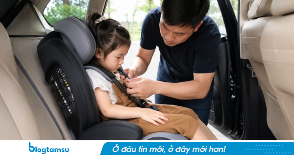 Xử phạt khi chở trẻ em không có ghế trẻ em từ 15/8/2026: Hình thức xử phạt ra sao
