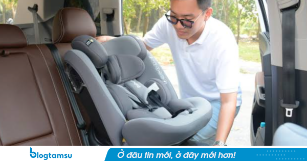 2 mức phạt lỗi không có ghế trẻ em trên xe ô tô từ 15/8/2026