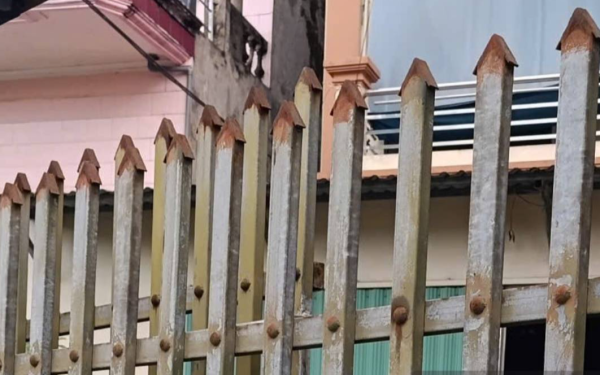 Danh tính người đàn ông tử vong sau khi đi xe đạp va chạm vào hàng rào ở Ninh Bình