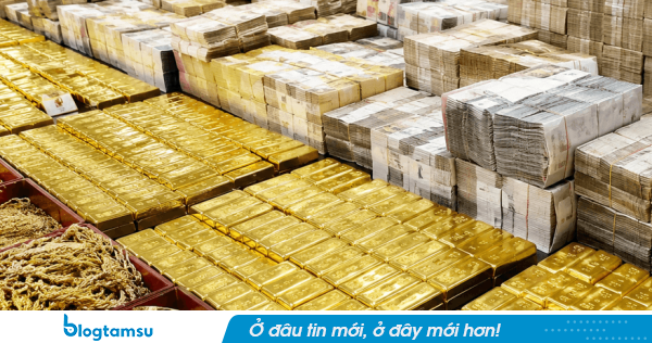 Tịch thu 447,5 tỷ tiền mặt, 100kg vàng thỏi cùng 2 xe BMW, điều tra 30 bất động sản liên quan đến một Tổng Giám đốc công ty xây dựng cao tốc