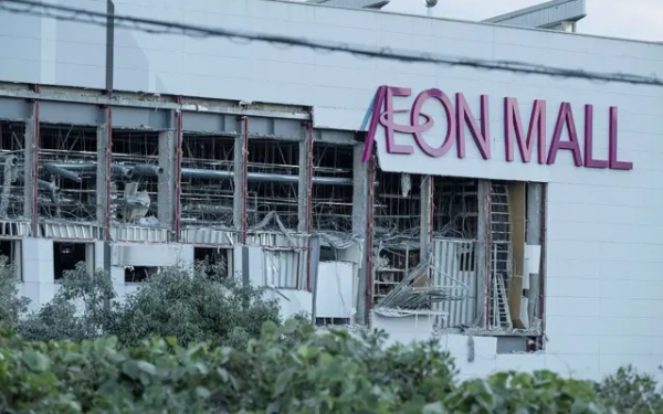 Vụ 2 nhân viên tử vong sau vụ nổ tại Aeon Mall: Tiết lộ câu nói của nhân viên trực cửa với 2 cô gái