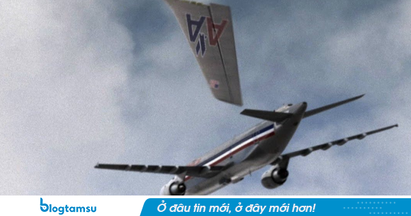 Máy bay gãy đuôi, rơi động cơ khi vừa cất cánh, cắm đầu xoay tròn, nổ tung giữa phố, toàn bộ 260 người trong khoang thiệt mạng