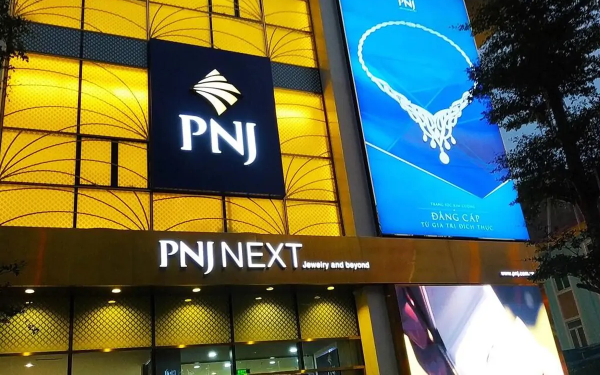 NÓNG: PNJ bất ngờ triệu tập đại hội cổ đông bất thường