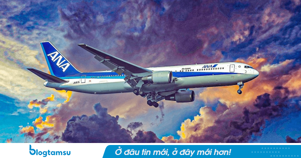Đang hạ cánh, máy bay suýt đâm vào phi cơ, phi công lập tức quay đầu và cái kết