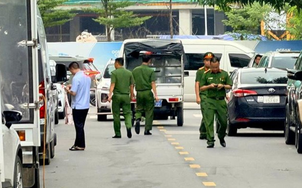 Thông tin MỚI NHẤT về việc Bộ Công An khám xét khẩn cấp nơi ở của Huấn Hoa Hồng