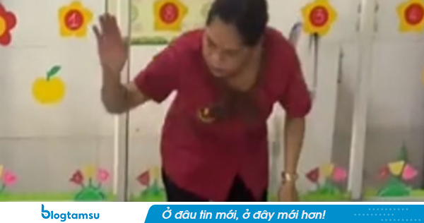 Xác minh làm rõ video bảo mẫu đánh, bắn dây thun vào chân trẻ mầm non ở TP.HCM