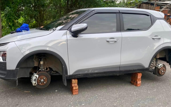 Vụ ô tô bị trộm 2 bánh khi đỗ trong khu đô thị ở Hà Nội: Đã bắt được nghi phạm