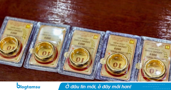 Giá vàng hôm nay: Bật tăng dữ dội