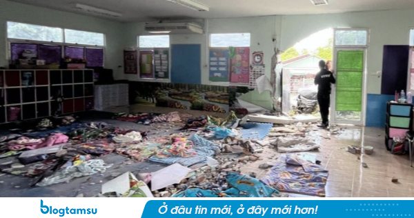 Ô tô lao vào nhà trẻ giữa ban ngày, nhiều người bị thương