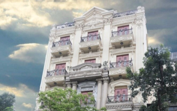 Đang ở trong lâu đài nhà bầu Hiển, giờ Đỗ Mỹ Linh phải ra ở riêng, nhìn căn nhà mới mà choáng
