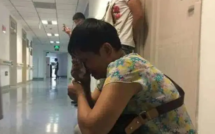 Sản phụ khó sinh, mẹ con nguy kịch: Mẹ chồng lao vào phòng sinh gây náo loạn, bất ngờ nhất là hành động của người chồng