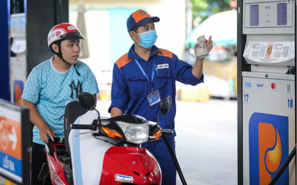 Giá xăng dầu chiều nay 11/8: Cập nhật bảng giá mới nhất tại Petrolimex