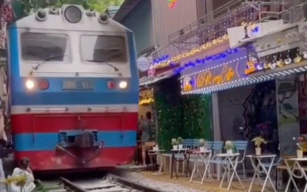 Hình phạt thích đáng dành cho người cản trở giao thông đường sắt