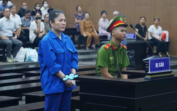 Xét xử nữ Chủ tịch "Sâm Ngọc Linh" Phạm Mỹ Hạnh SN 1980