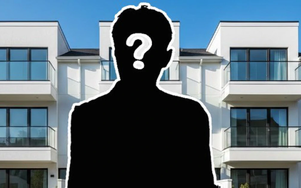 Triệu tập khẩn 2 nghệ sĩ nổi tiếng để điều tra