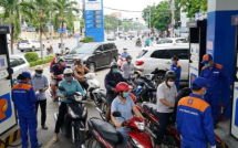 Giá xăng dầu hôm nay 14/8: Đồng loạt giảm