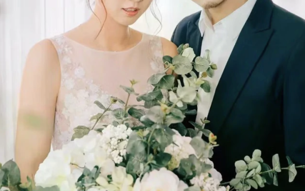 Cặp diễn viên đình đám đã "đường ai nấy đi" sau 12 năm bên nhau gây ngỡ ngàng