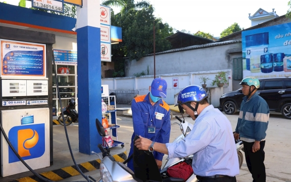 Giá xăng dầu hôm nay 20/8: Tiếp đà tăng