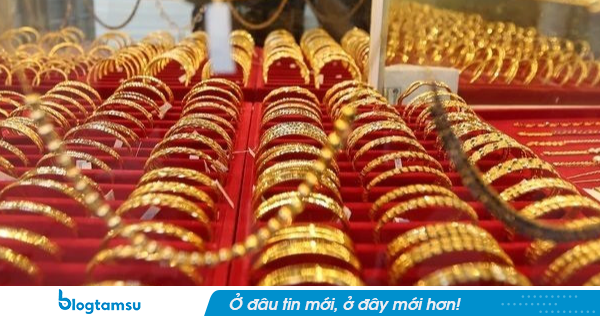 Giá vàng trong nước quay đầu giảm