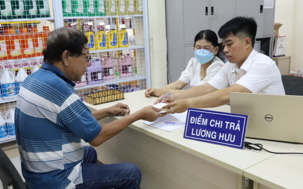 Tất cả những ai sắp nhận lương hưu chú ý: Quy định mới nhất đã áp dụng