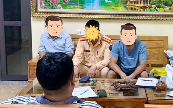 Kiểm tra xe taxi và phát hiện hành khách có biểu hiện bất thường, Công an ngăn chặn thành công một vụ lừa đảo