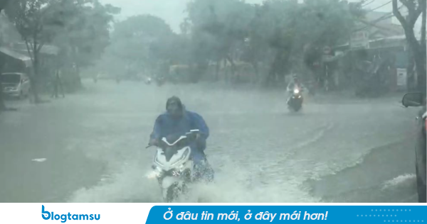 Cảnh báo mưa dông, mưa lớn cục bộ và mưa đá ở Bắc Bộ và Thanh Hóa