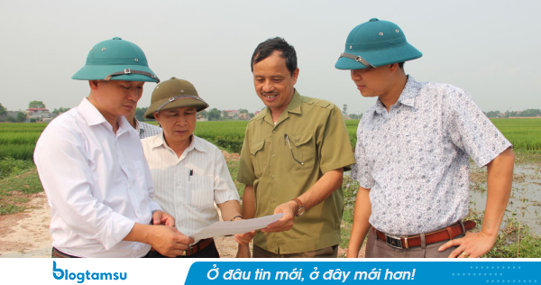 Thống nhất mức phụ cấp Trưởng thôn 7.084.000 đồng từ 01/7/2026 và hưởng 100% phụ cấp khi kiêm nhiệm chức danh tại các thôn, tổ dân phố nào theo Nghị quyết 21?