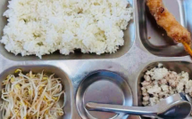 Suất ăn bán trú 40.000 đồng 