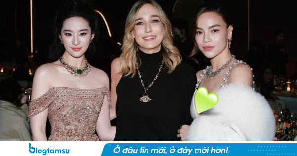 Hồ Ngọc Hà vừa khoe hình chụp cùng Lưu Diệc Phi, phía 