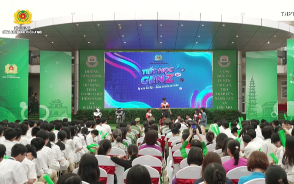 "Tiết học Gen Z" mùa 2 do CATP Hà Nội tổ chức: Tham quan cơ sở cai nghiện để học cách nói không với ma túy