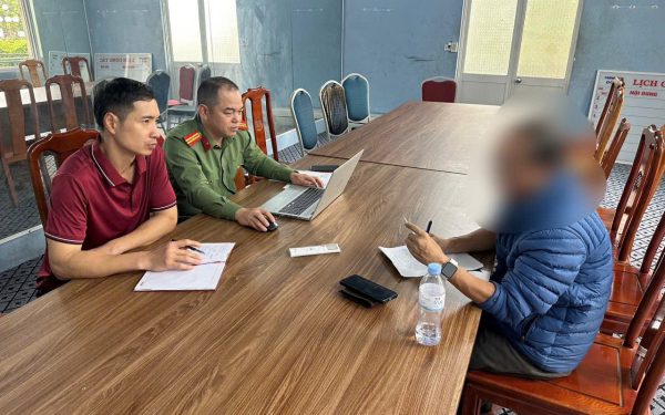 Ai đã chuyển tiền vào tài khoản Nguyễn Ngọc Sơn SN 2003, khẩn trương liên hệ cơ quan công an để làm việc