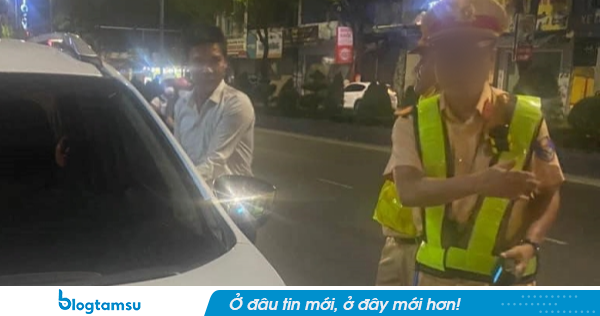 Lộc Fuho tên thật là Phạm Văn Lộc, sinh năm 1994, quê Khánh Hòa