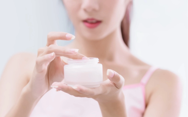 Thu hồi, tiêu hủy 2 lô mỹ phẩm chăm sóc da thương hiệu quốc dân trên toàn quốc