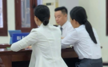 Người đàn ông 63 tuổi kiện 