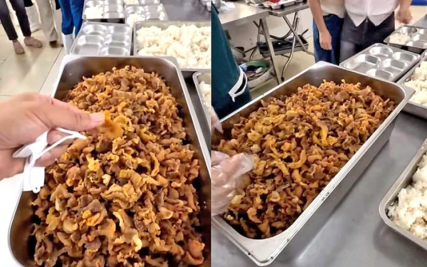 Phụ huynh kiểm tra đột xuất bếp ăn, phát hiện khay cơm bán trú toàn "tóp mỡ": Hiệu trưởng nói gì?