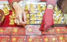 Mua vàng đầu tuần, cuối tuần lỗ lớn