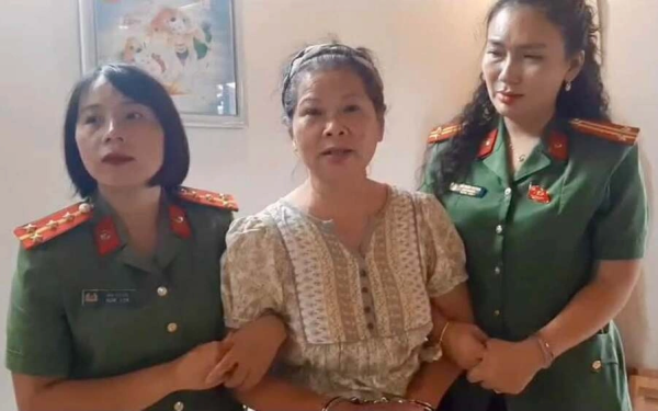 Hai phụ nữ bị bắt vì phát trực tiếp khi gọi video, nói chuyện xuyên tạc