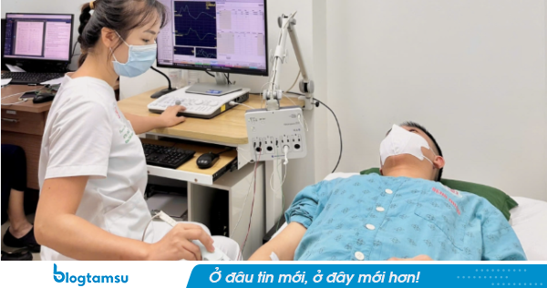 Nam thanh niên 24 tuổi tổn thương thần kinh, yếu tứ chi